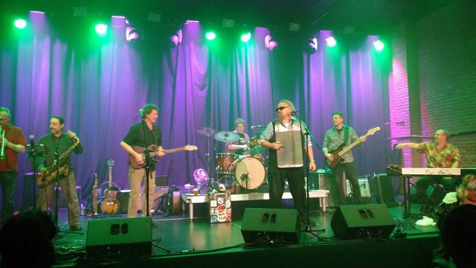 The VooDUDES on stage
